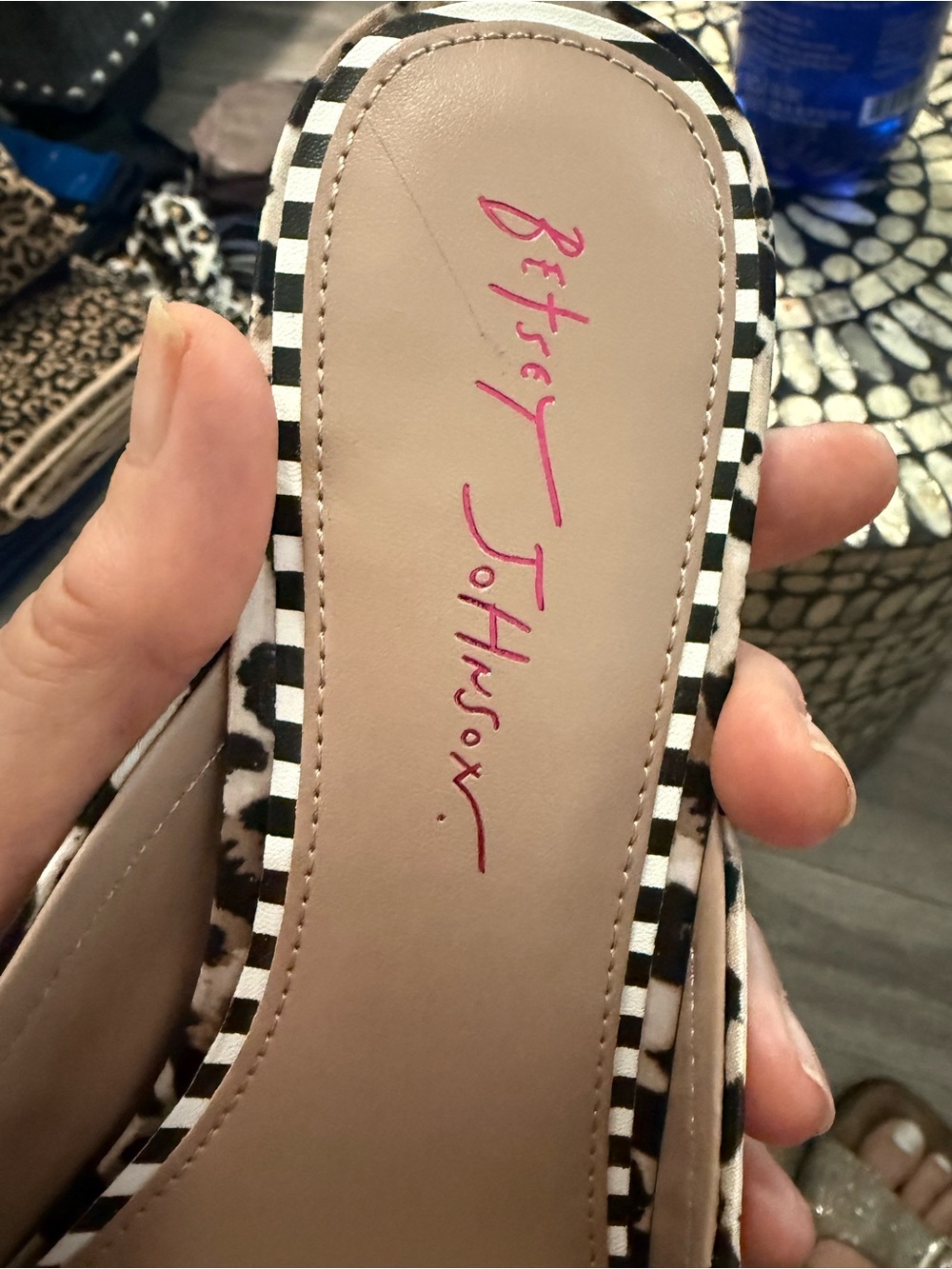 Betsey Johnson Black & White Animal Print Pointed Toe Floral Mules tag on shoe - Picture 5 of 12